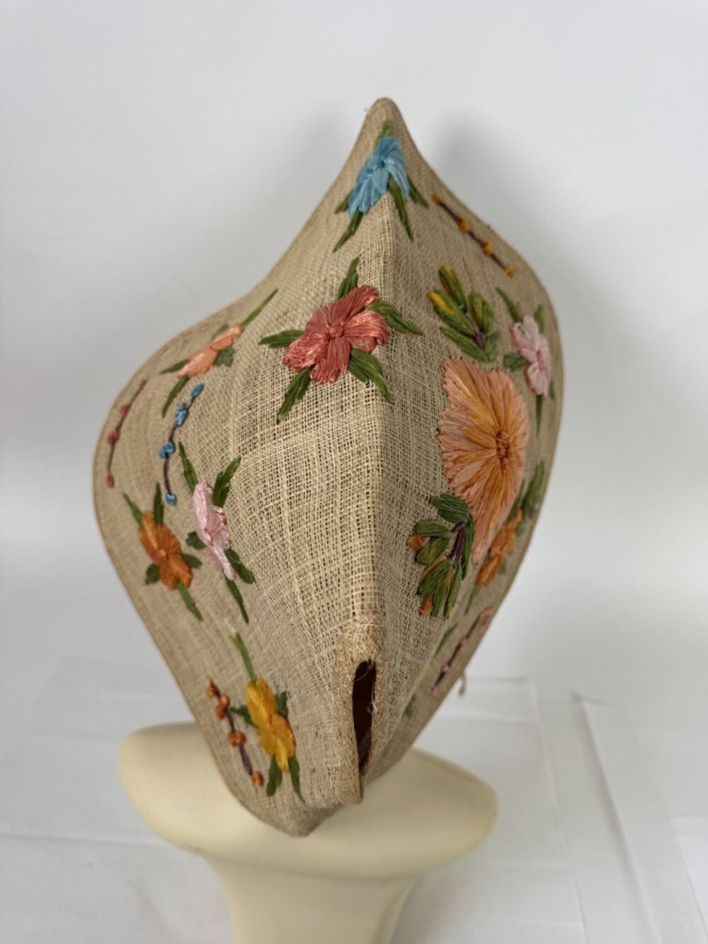 Handmade Raffia Straw Hat With Embroidered Floral Design & Chin Tie Vintage Phil - Picture 16 of 16